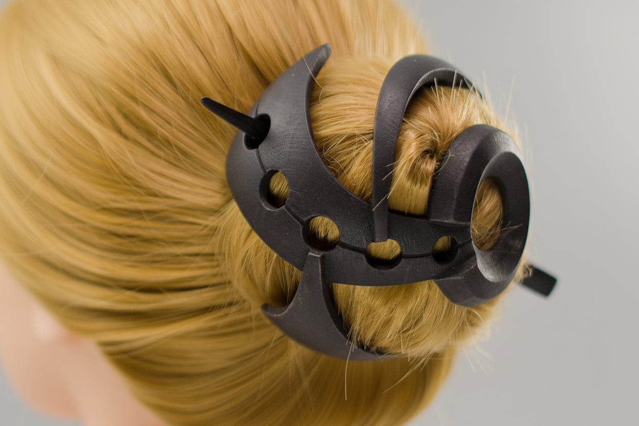 Dřevěná spona do vlasů model 513